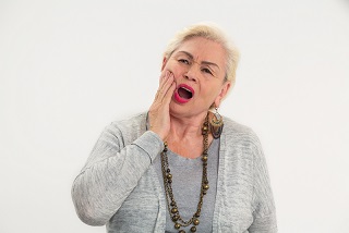 link between alzheimer and gum disease